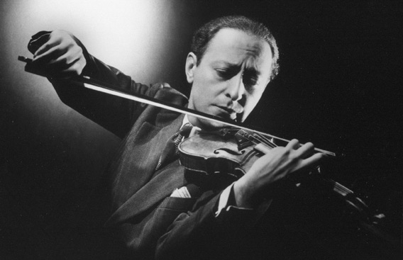 Jascha Heifetz Playing